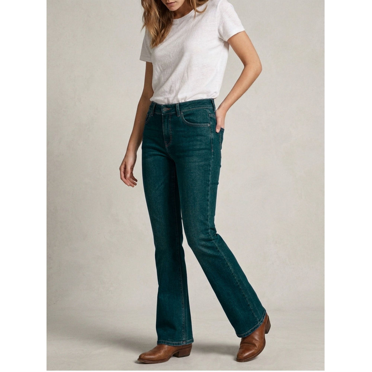 Jeans Bootcut Mujer Levanta Pompas Azul Oscuro