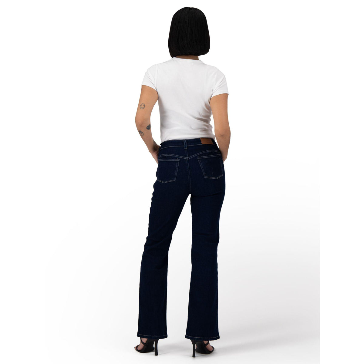 Jeans bootcut Magic Pomp mujer azul - bolsas
